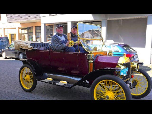 Oldtimer-Corso durch die Altstadt von Hillesheim/Eifel 15.09.2024