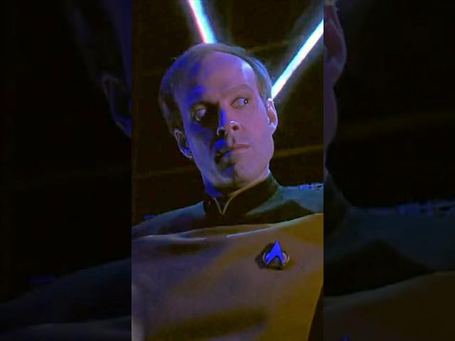 Interfacing With Enterprise Computer! Star Trek:TNG!