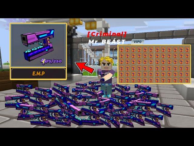 I Gave 100 EMP VIP GUNS to Random Players in Jailbreak - Blockmango