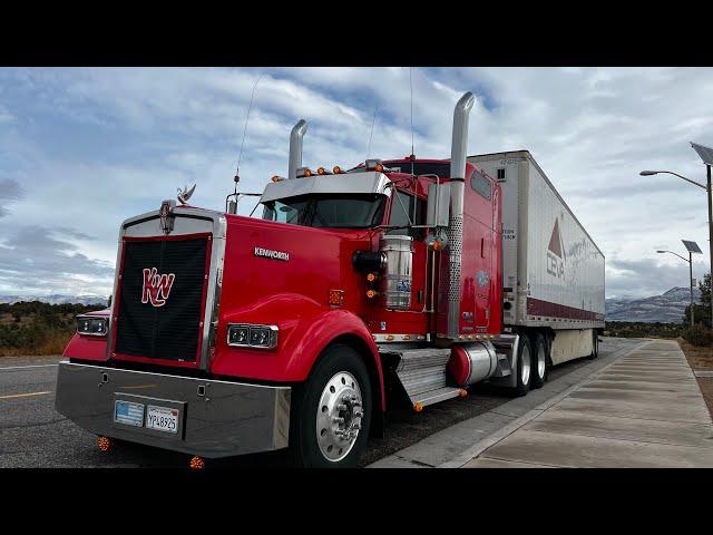 “SNOWING ON OUR PARADE” | Real Life Trucking - Episode #185