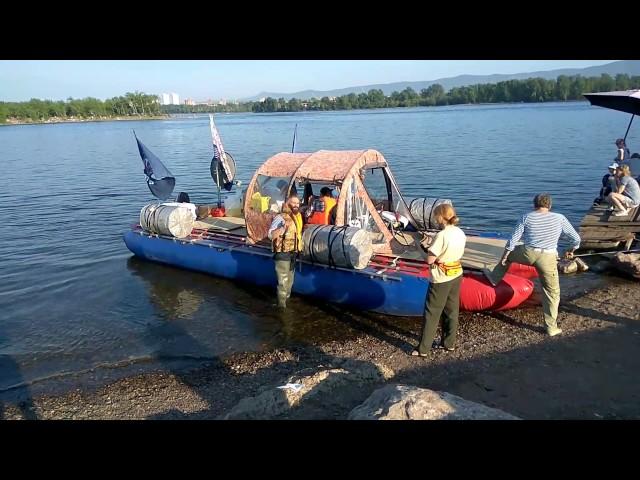 Красноярский путешественник Игорь Чапалов и Юрий Петров (г. Омск) отправились на север