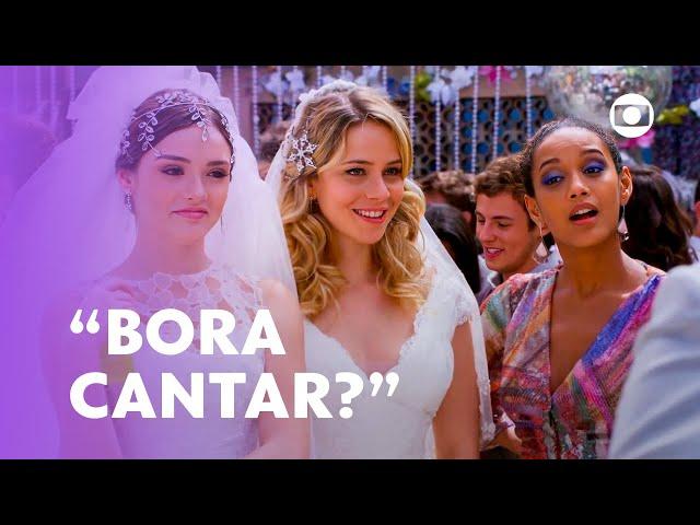 Chayene e Fabian propõem às Empreguetes que cantem todos juntos!  | Cheias de Charme | TV Globo