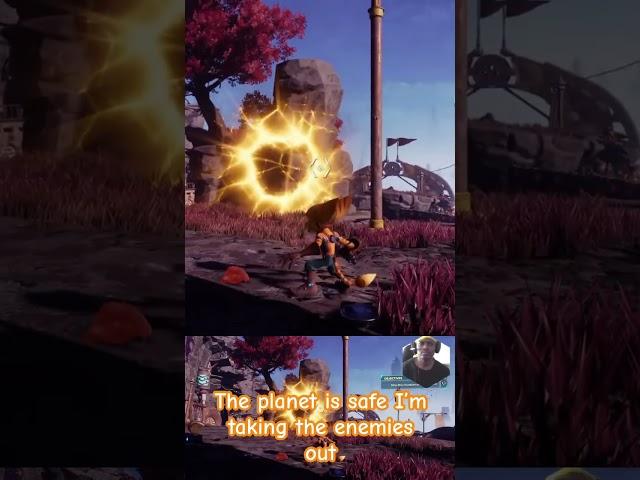 Ratchet and clank rift apart saving the town one step at a time #gaming #shorts