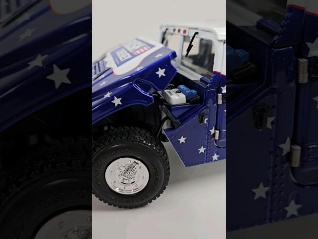 1:18 Die-cast Exoto Hummel 1995 AM General Gore-Lieberman 2000 Humvee America