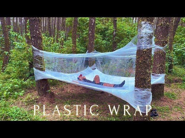 Solo Camping with Plastic Wrap - Bushcraft Shelter