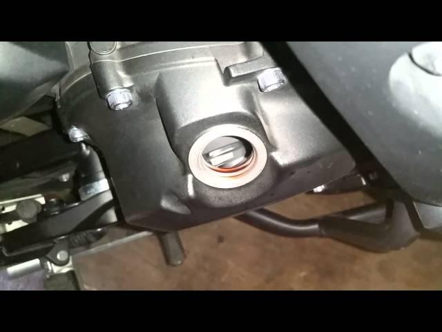 Motorcycle wet clutch sound