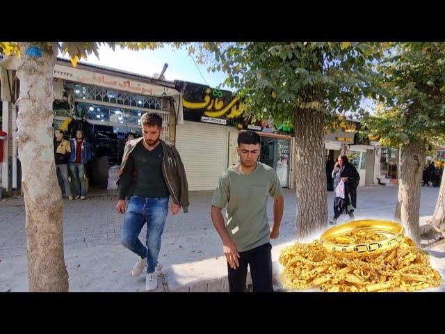 Nomadic Life: Mehdi and Sobhan Go to the City to Find Buyers for the Gold