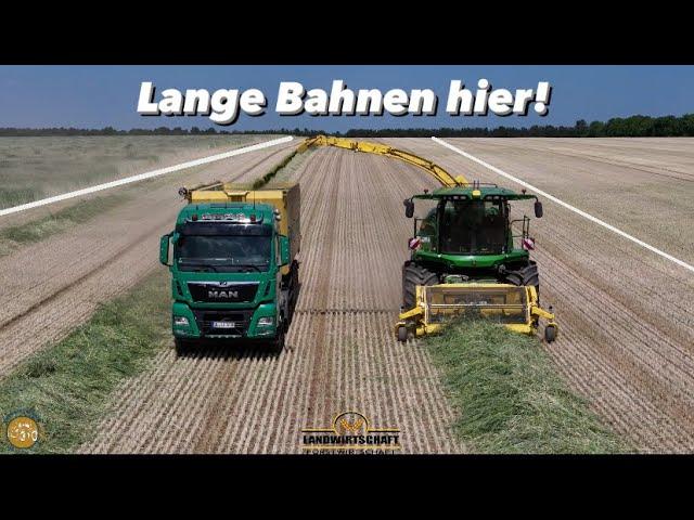 Lange Bahnen hier! 352ha Roggen mähen & Häckseln Grünlandernte in der Landwirtschaft John Deere