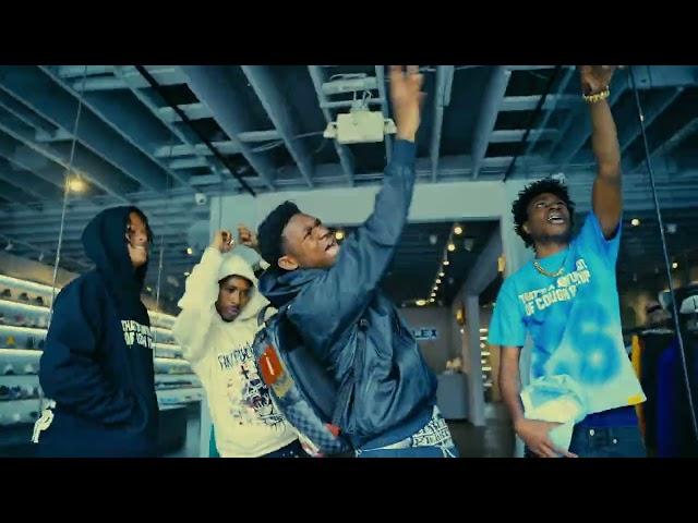 Sqweez ft Baby kia - Johnny Cage (Official Music Video)