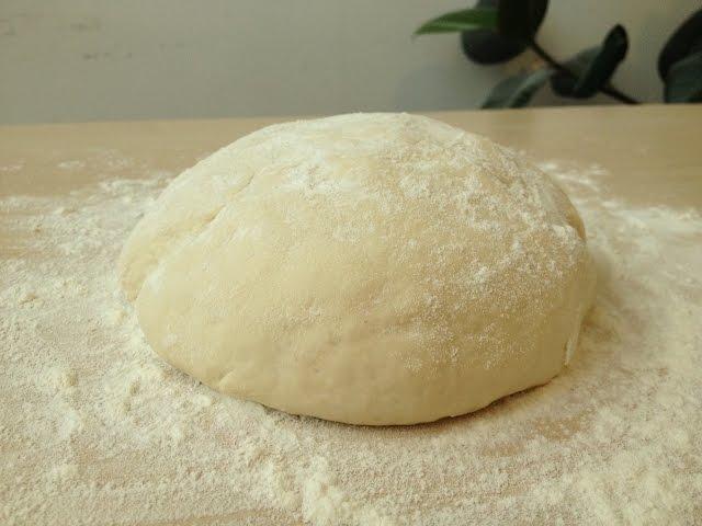 Pizza  Dough  Recipe (very simple and tasty) English Subtitles