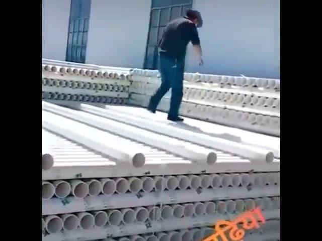 “This guy loves his job! #tiacrew #diy #work  Follow @creative engineerrr  Source    Some Dude  Con