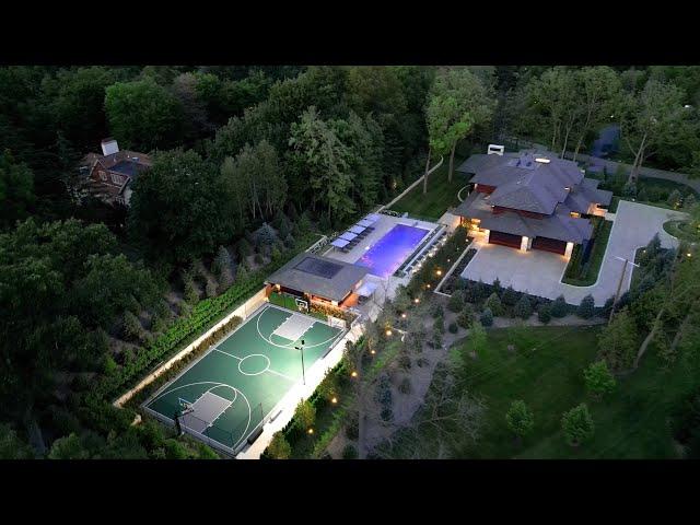 Tour This EPIC Michigan Mansion | WayUp Media