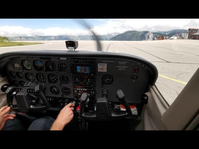 Courchevel LFLJ Start / Takeoff / Décollage C172