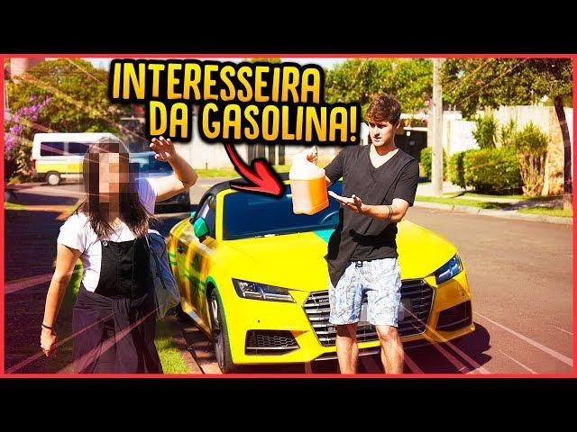 INTERESSEIRA DA GASOLINA ( TROLL DO CARRO ) - TROLLANDO INTERESSEIRAS!! [ REZENDE EVIL ]