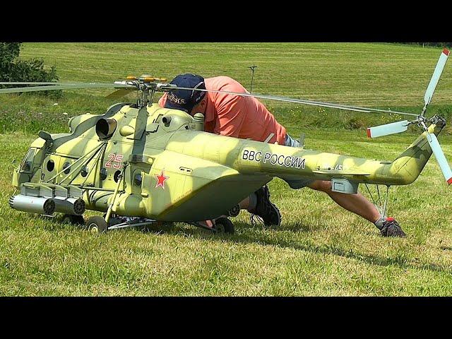 Massive SOVIET RC GUNSHIP Goes Airborne / Mil Mi-17 "Hip" Helicopter Scale Model