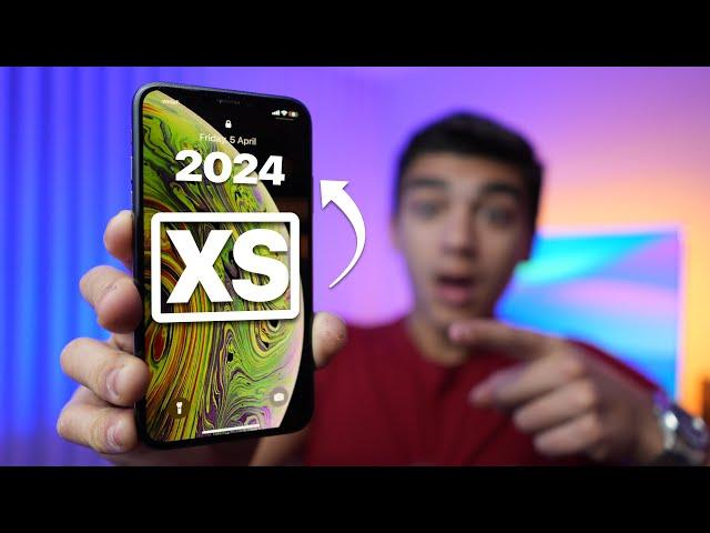 I Switched to the iPhone XS in 2024! A Day in the Life!