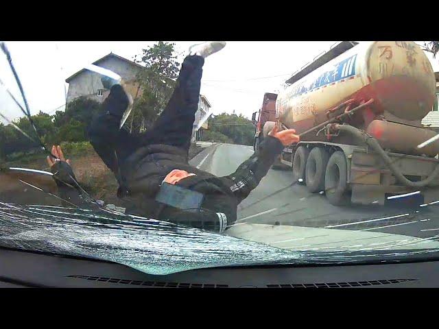 EXTREME CAR & TRUCK CRASH COMPILATION 2023_IDIOTS AT WORK_BAD DAY AT WORK | FAILS COMPILATION 2023