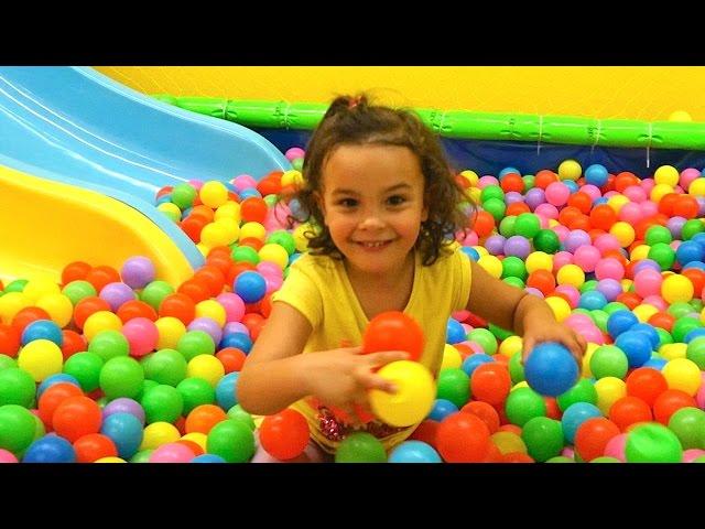 Indoor Playground Family Fun for Kids- Funderdome , Indoor Play Area Plac zabaw #2