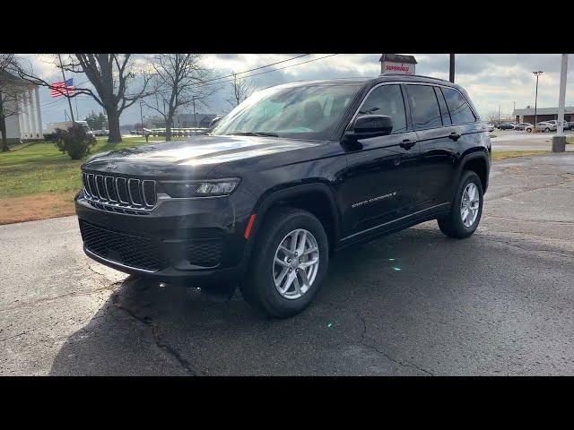 New 2025 Jeep Grand Cherokee Laredo Walk Around (N25016)