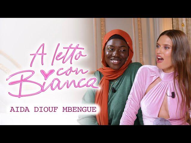 A letto con Bianca Balti e Aida Diouf Mbengue