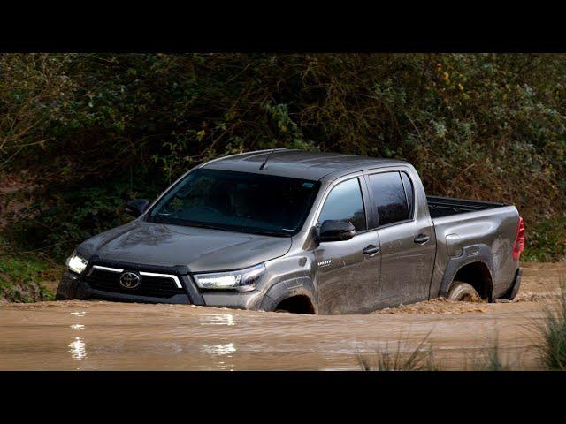 New 2024 Toyota Hilux | OFFROAD Test Drive