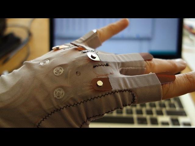 A Lazy Programmer's Dataglove (demo of EMF sensing on knuckles)