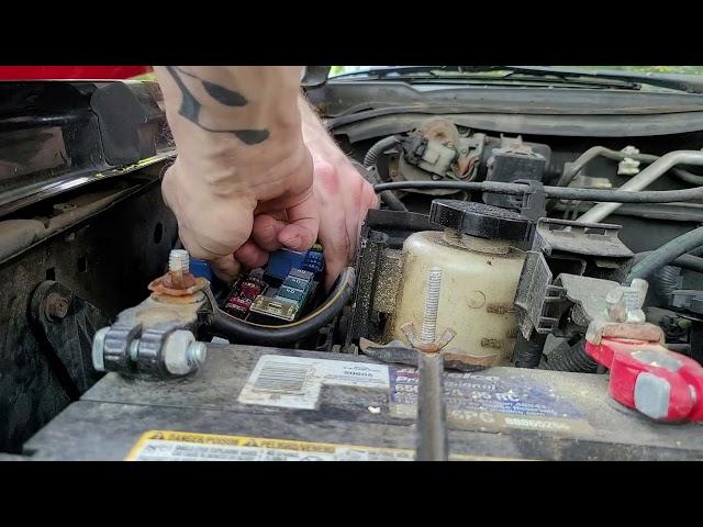 How to replace 100a fuse. (nissan xterra).