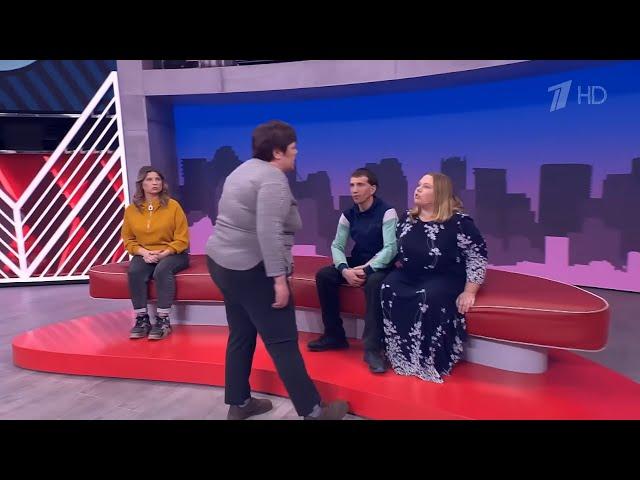 Мать, которая не замечает запаха: как живут её дети на грани