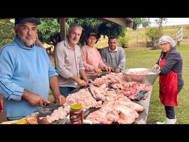 Parte -02 -Vivendo do jeitão da roça Hoje fritando toicinho para fazer torresmo…