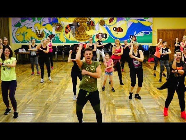 Zumba - Madonna - La isla bonita (Salsa remix)