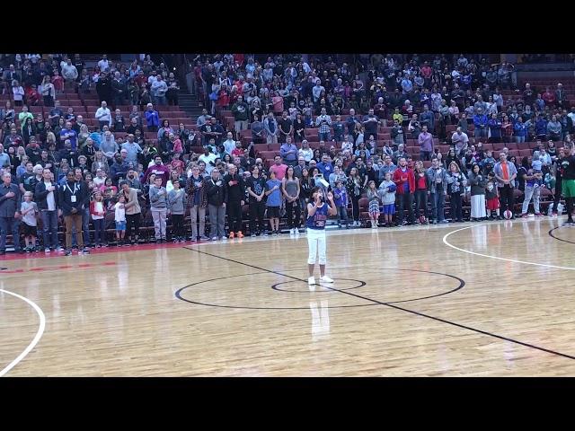 7 yr Old Anthem Girl Madison Taylor Baez National Anthem Shocks Crowd At Harlem Globetrotters Show