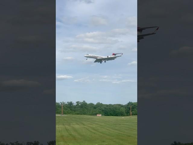 Gulfstream landing at BWI #baltimoreairport #aviation #planespotting