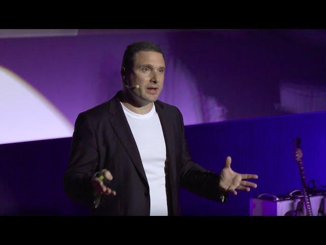 Neuromarketing: somos lo que nos emociona | David Juárez Varón | TEDxAlcoi
