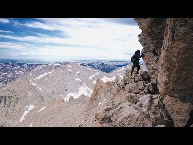 Hiking Longs Peak 14er in Colorado