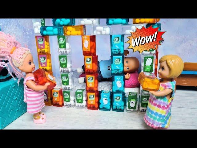 A TICK-TOCK PRISON FOR A GREEDY PERSON! Katya and Max funny family funny Barbie dolls Darinelka TV