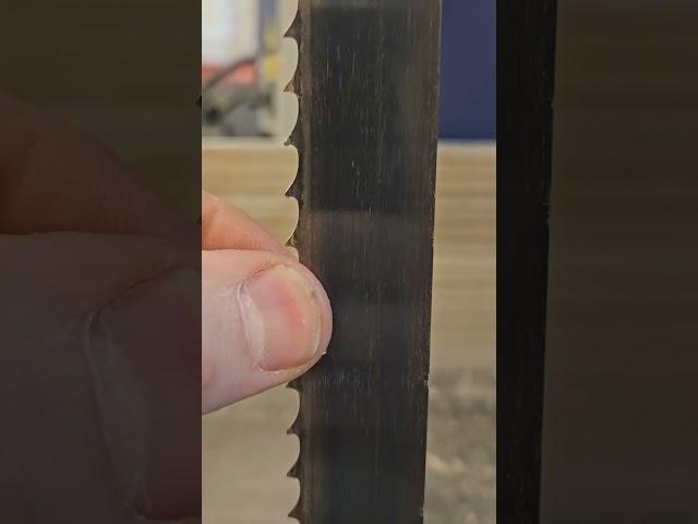 The worst feeling for a woodworker. New blade damaged instantly.