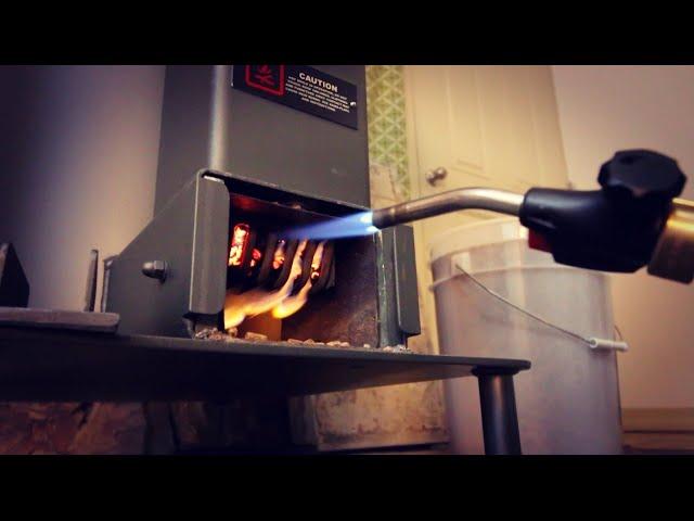 EMERGENCY HEAT for Indoors: Rocket Stove Burns Pellets or Firewood? Liberator Rocket Stove