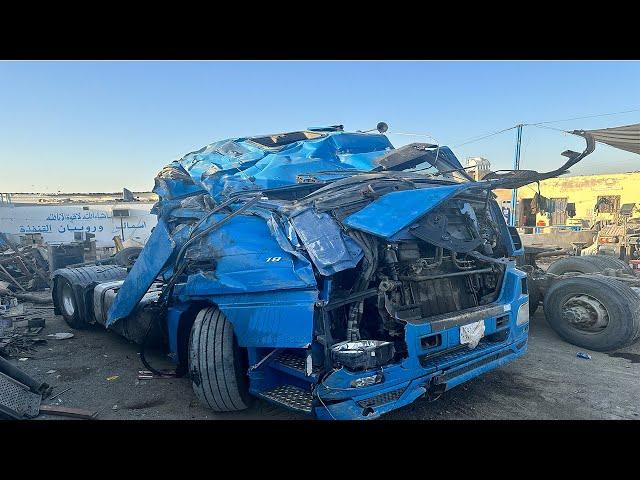 Mercedes Truck Accident Cabin ' Chassis Repairing And Restoration Complete Video || Truck World 1 ||