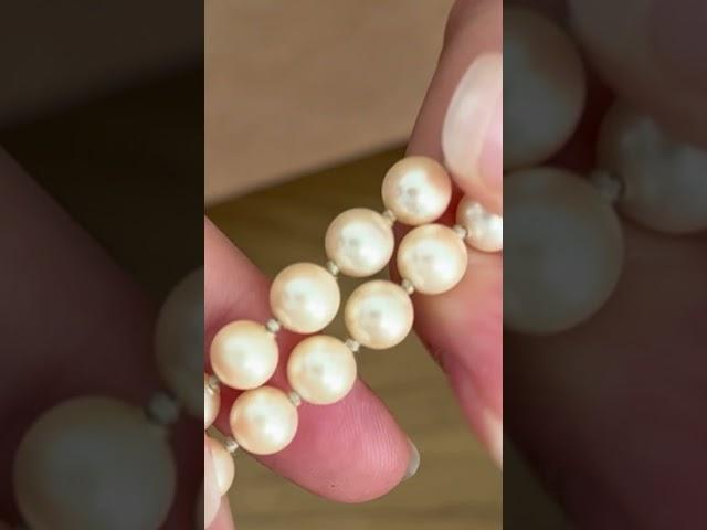 После этого видео ты точно определишь подлинность жемчуга
