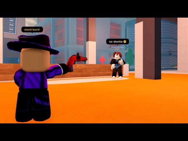 I Became SHORT In Roblox Jailbreak