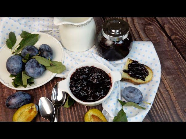 Marmellata di prugne fatta in casa