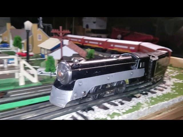 Lionel Prewar 221 & EZTech cars