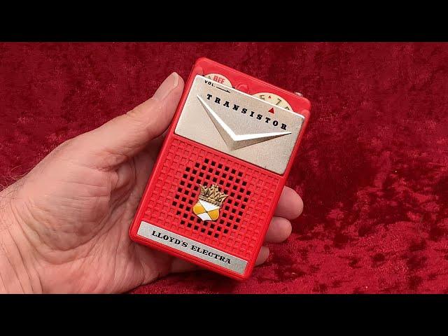 Vectors Ate My Transistor Radio - 1960 Lloyds Electra 2-transistor Candle - collectornet.net