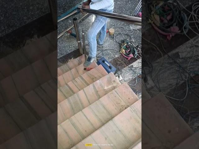 stairs railing#stalling