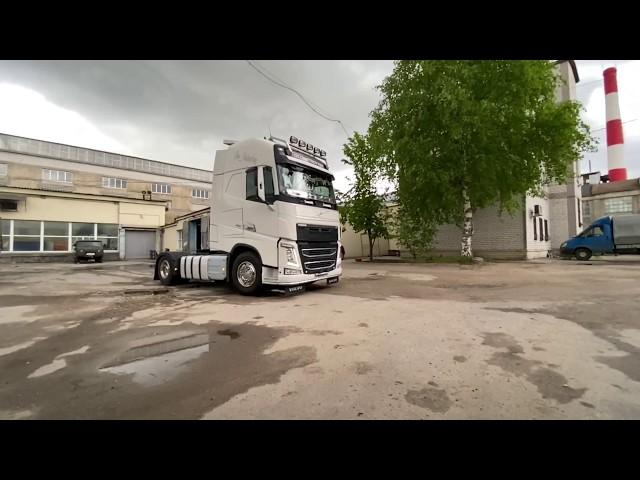 Разбираю дверь Volvo FH4,снимаю стекло двери Volvo FH4