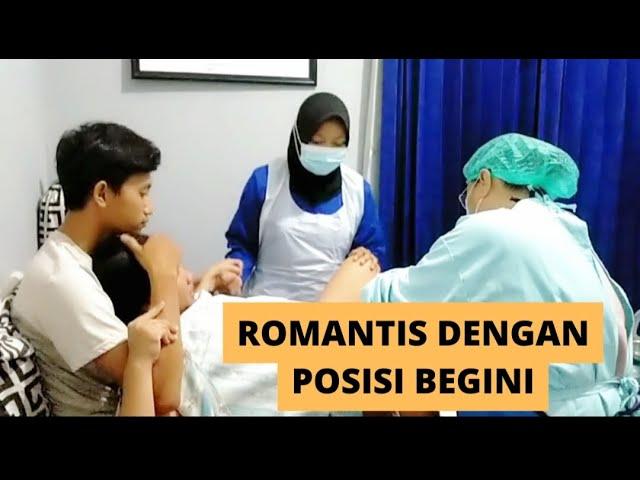 ROMANTIS DENGAN POSISI SETENGAH DUDUK