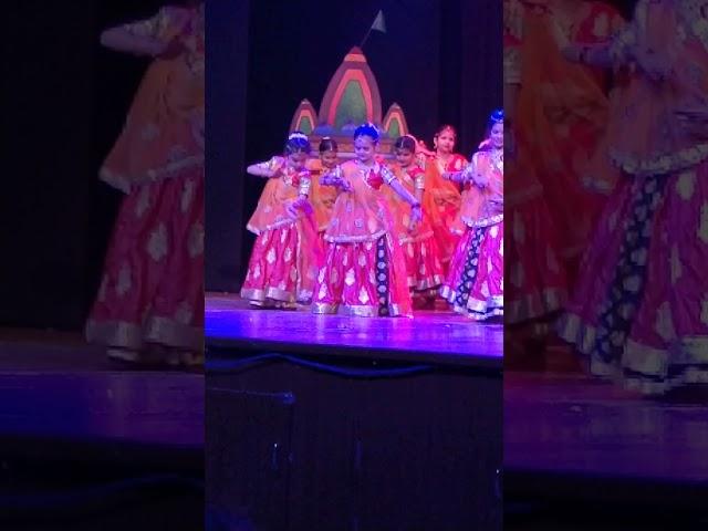 Aaraadhya Pandya ON ANNUAL DAY OF JNS School 2018