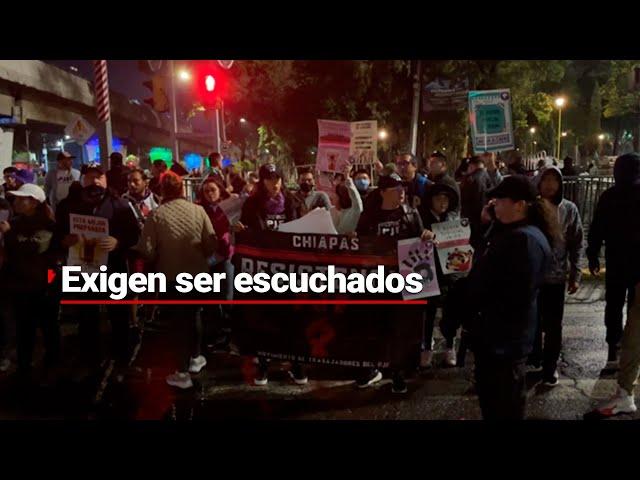 FUERTE MOVILIZACIÓN | Más de mil trabajadores del Poder Judicial protestan frente a San Lázaro