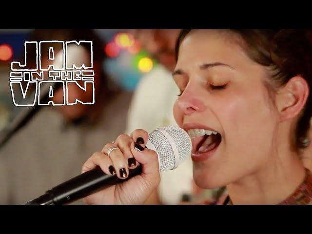 CILLIE BARNES - "Symmetry" (Live in Coachella Valley, 2015) #JAMINTHEVAN