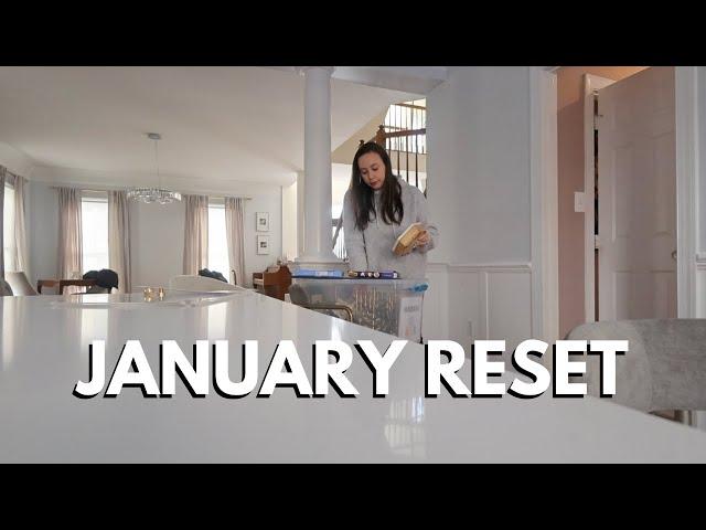 What Going Home Again is REALLY Like & JANUARY CLEAN WITH ME VLOG!